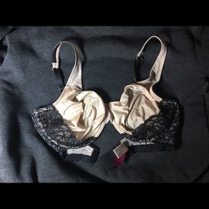True and Co. Bra 36D, white person nude and black.